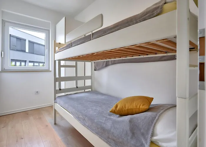 Lori By Interhome Medulin
