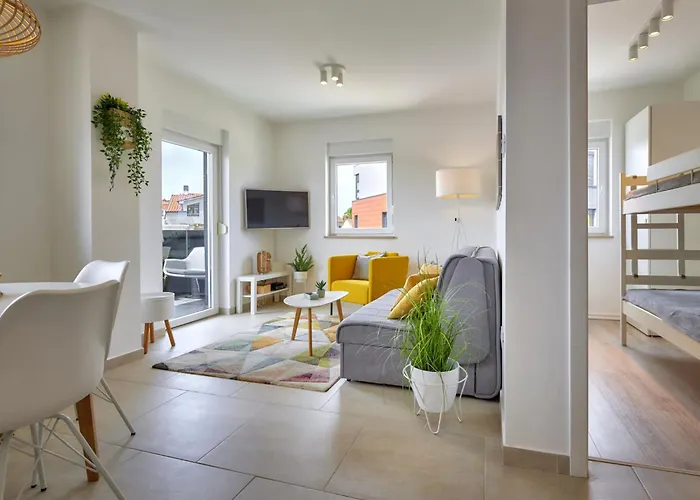 Lori By Interhome Apartman