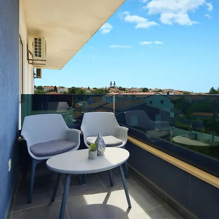 Lori By Interhome Medolino