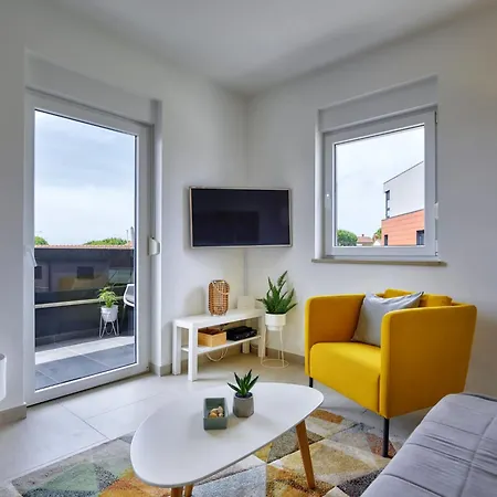 Lori By Interhome Medulin